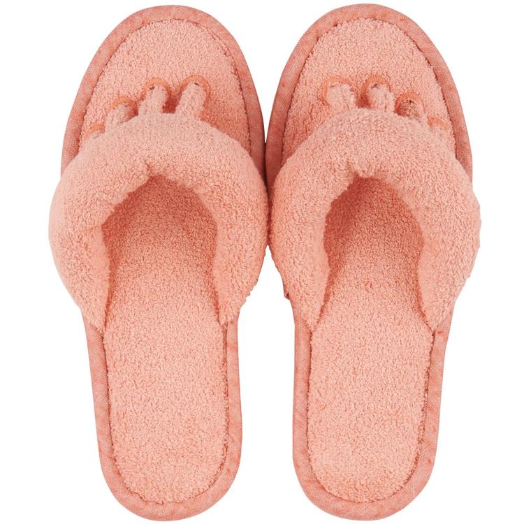 コーラルピンク