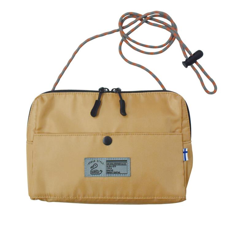 サンドベージュ