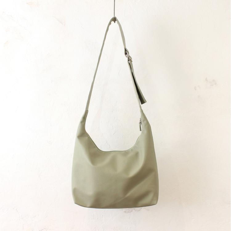 セージグリーン