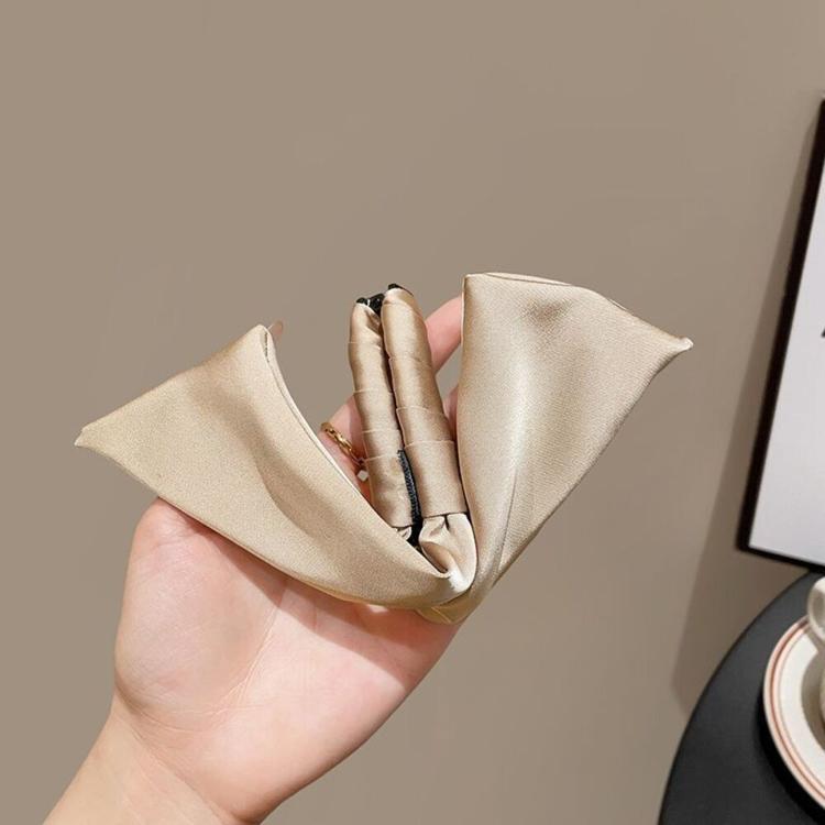 シャンパンゴールド