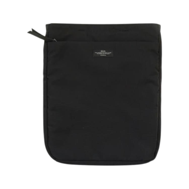04.BLACK