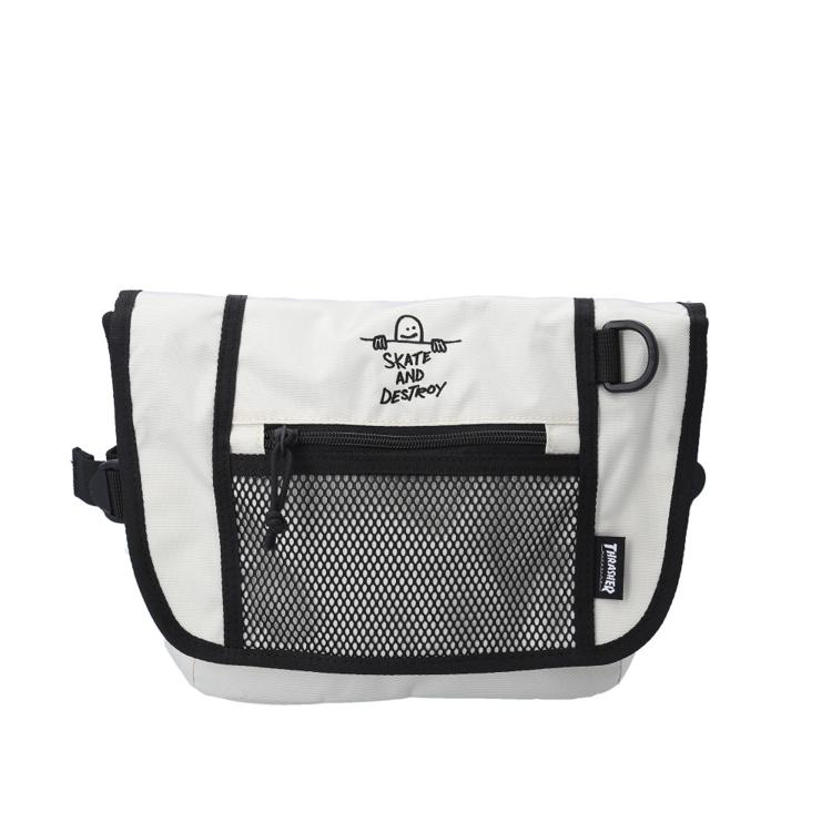 オフホワイトブラック