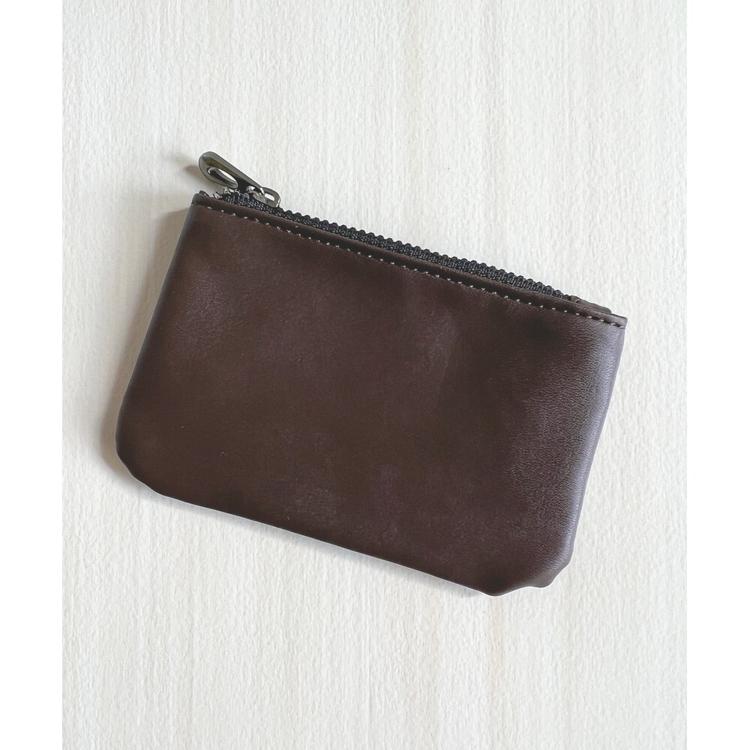 ダークブラウン