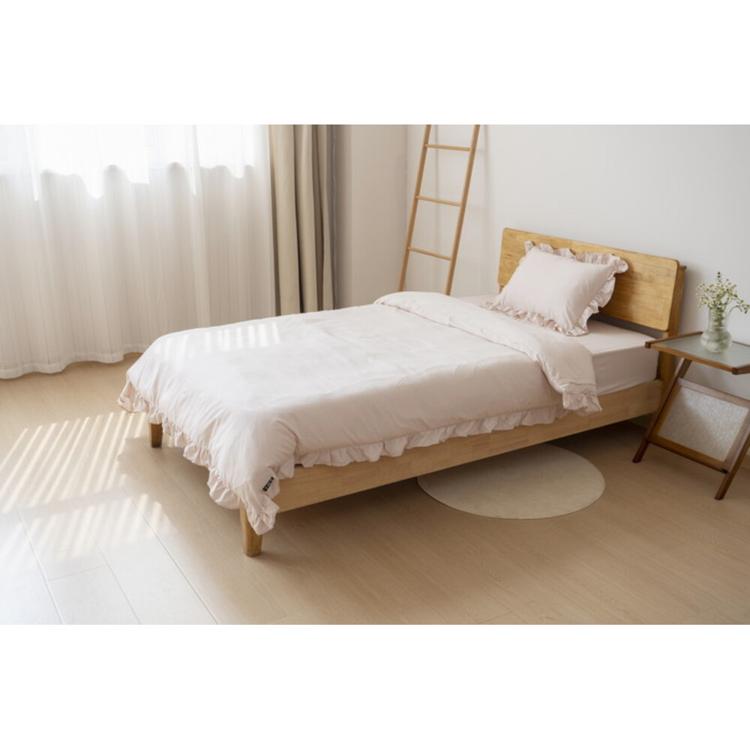 ピンクベージュ