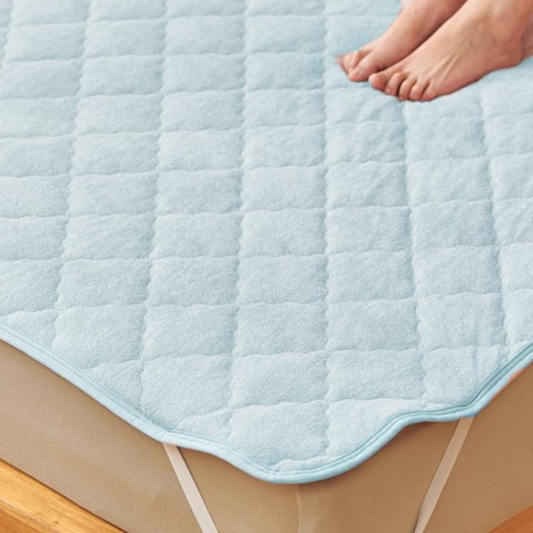 ライトグリーン