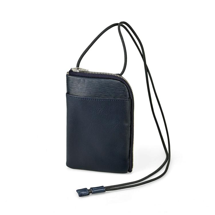 ネイビーブルー