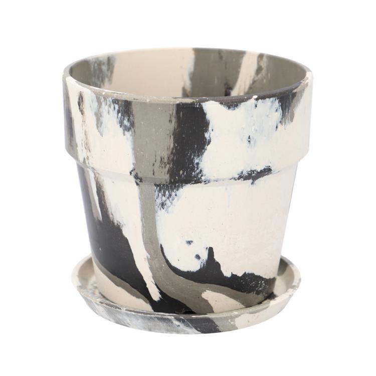 81070.モノクローム