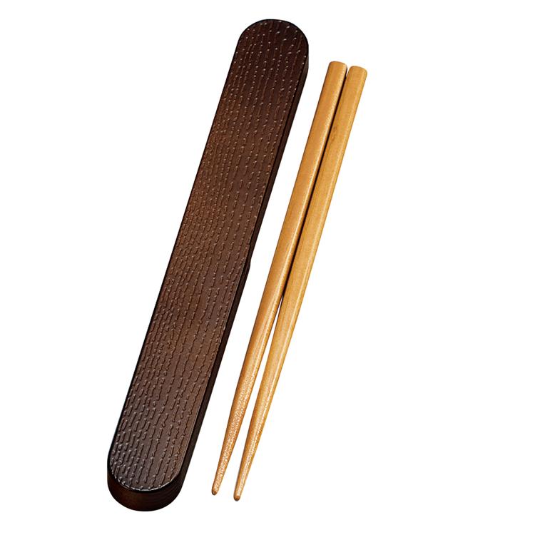 ダークブラウン