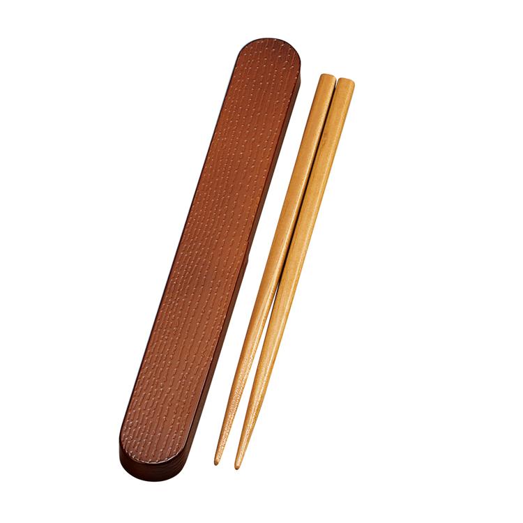 ライトブラウン