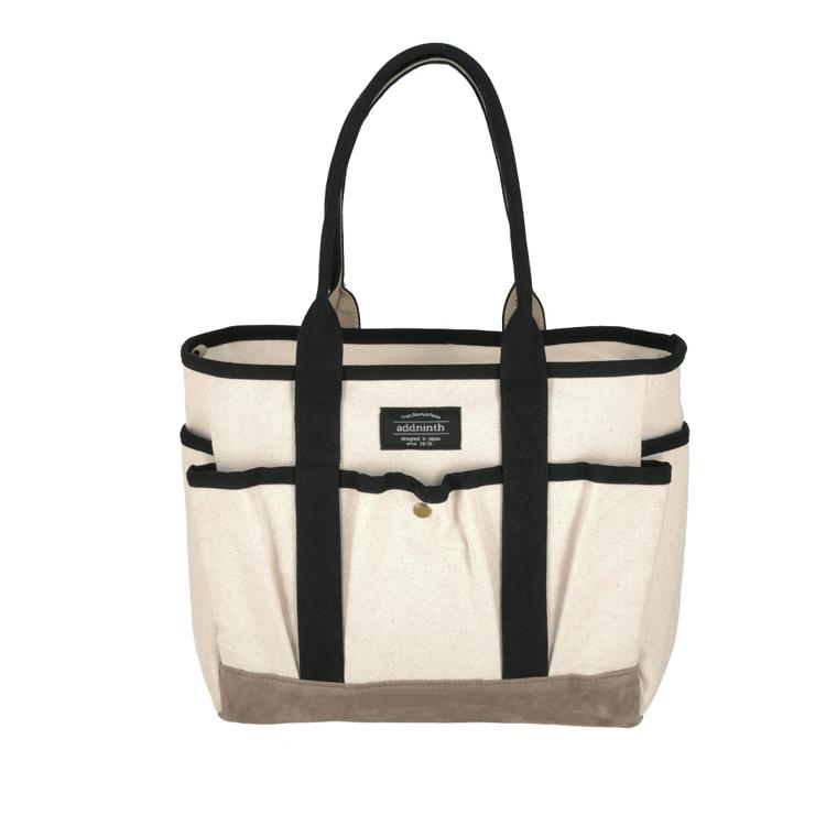 アイボリー×ブラック