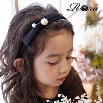 Rora カチューシャ キッズ 通販 エバー パール 髪飾り 髪留め 髪どめ ヘアアクセサリー ヘアバンド ヘッドドレス 子供 女の子 リボン サテン 結婚式 発表会 七五三 フォーマル 可愛い おしゃれ かわいい オシャレ 子ども用アクセサリー キッズファッション