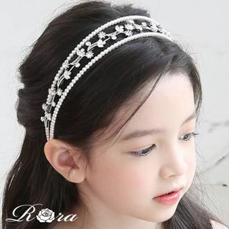 Rora カチューシャ キッズ 通販 フィアンセ ヘッドドレス ティアラ 髪飾り パール キラキラ 幅広 太め フォーマル 女の子 子供 子ども こども 結婚式 パーティー 卒園式 入学式 七五三 誕生日 ピアノ発表会 かわいい おしゃれ ヘアアクセサリー