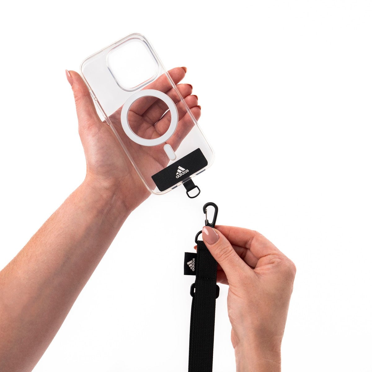 [OUTLET] フォンネックストラップ ショルダーストラップ ワイド幅 フォンタブ付 Universal Necklace Wide Lucid Black(ブラック)/White(ホワイト) adidas SPORTSWEAR[アディダス スポーツウェア] ブラック/ホワイト 53682 (IR3623)