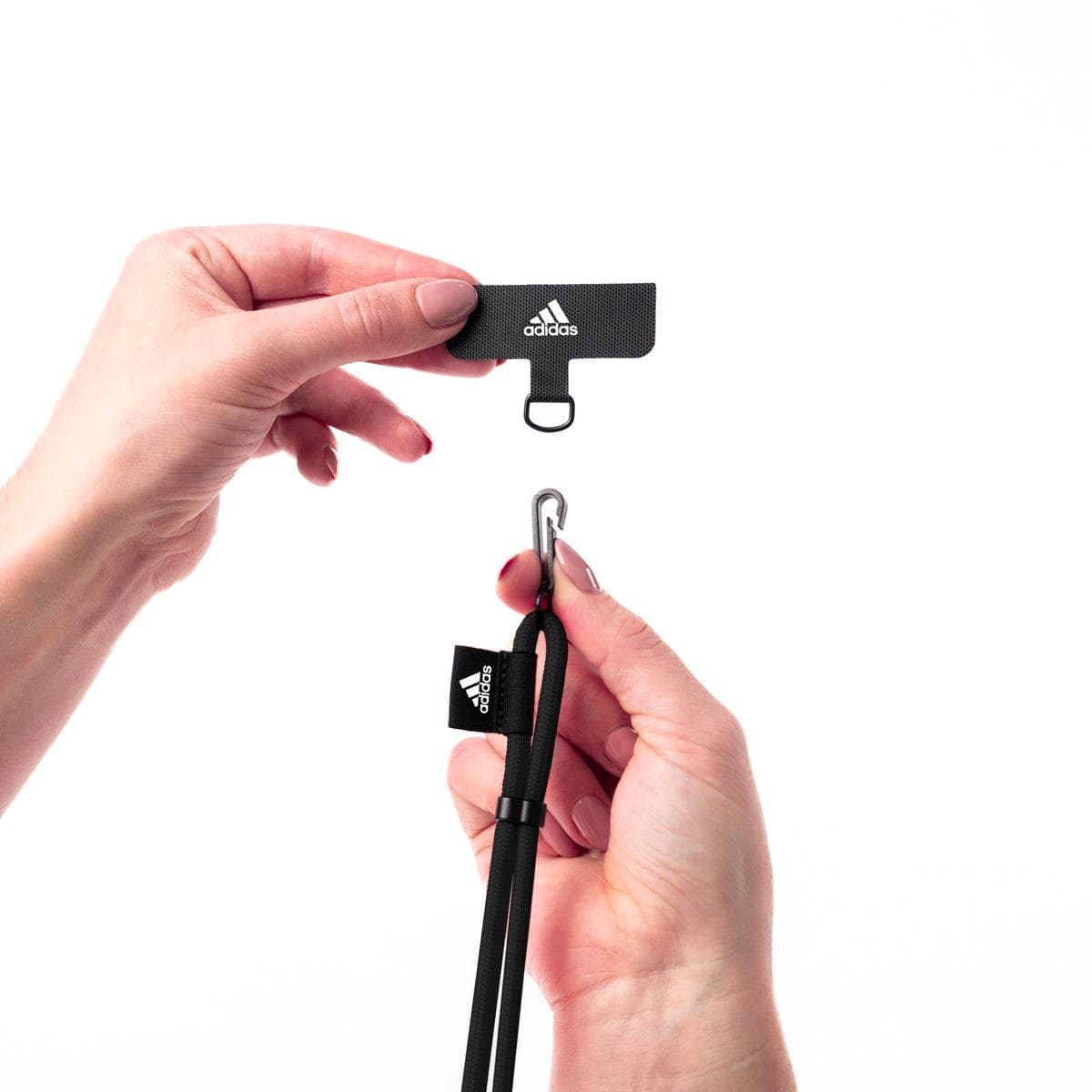 [OUTLET] フォンネックストラップ ショルダーストラップ フォンタブ付 Universal Necklace Black(ブラック)/White(ホワイト) adidas SPORTSWEAR[アディダス スポーツウェア] ブラック/ホワイト 53683 (IR3624)