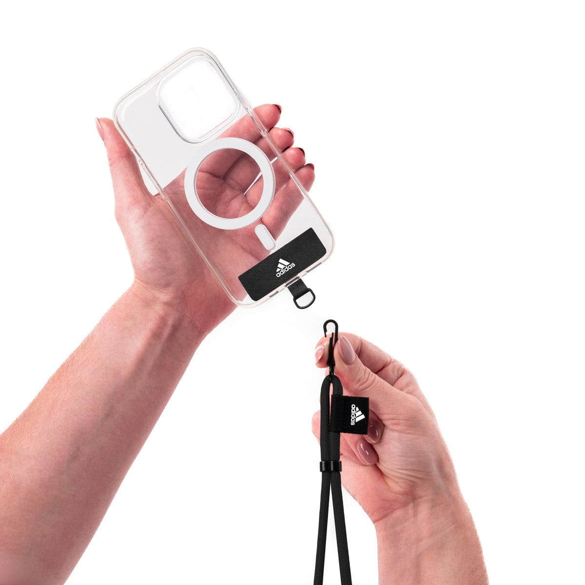 [OUTLET] フォンネックストラップ ショルダーストラップ フォンタブ付 Universal Necklace Black(ブラック)/White(ホワイト) adidas SPORTSWEAR[アディダス スポーツウェア] ブラック/ホワイト 53683 (IR3624)