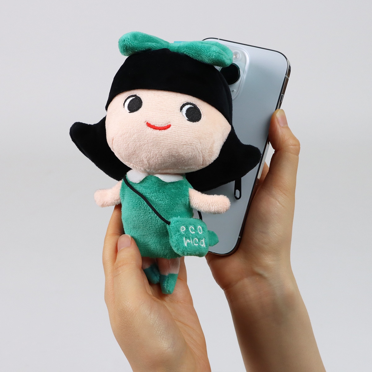 MagMoji Wallet×ecorica ポーチ エコリカちゃん MagSafe対応 スマホポーチ MagSafe非対応機種用メタルリング付属 マスコット ぬいぐるみ グリーン L_MW_MSC_EC