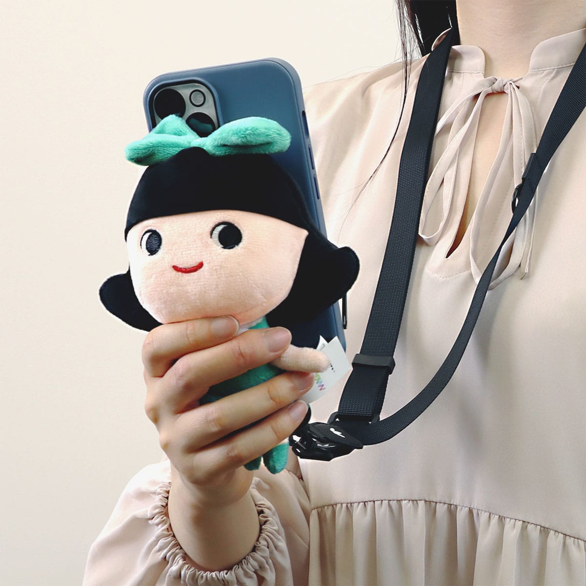 MagMoji Wallet×ecorica ポーチ エコリカちゃん MagSafe対応 スマホポーチ MagSafe非対応機種用メタルリング付属 マスコット ぬいぐるみ グリーン L_MW_MSC_EC