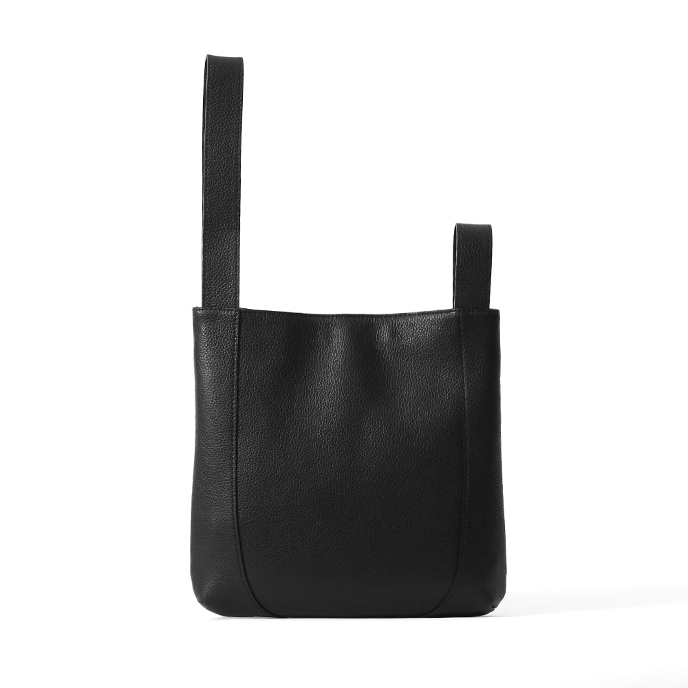 ペッレモルビダVE105-ワンハンドルバッグ BLACK(BLACK): PELLE MORBIDA