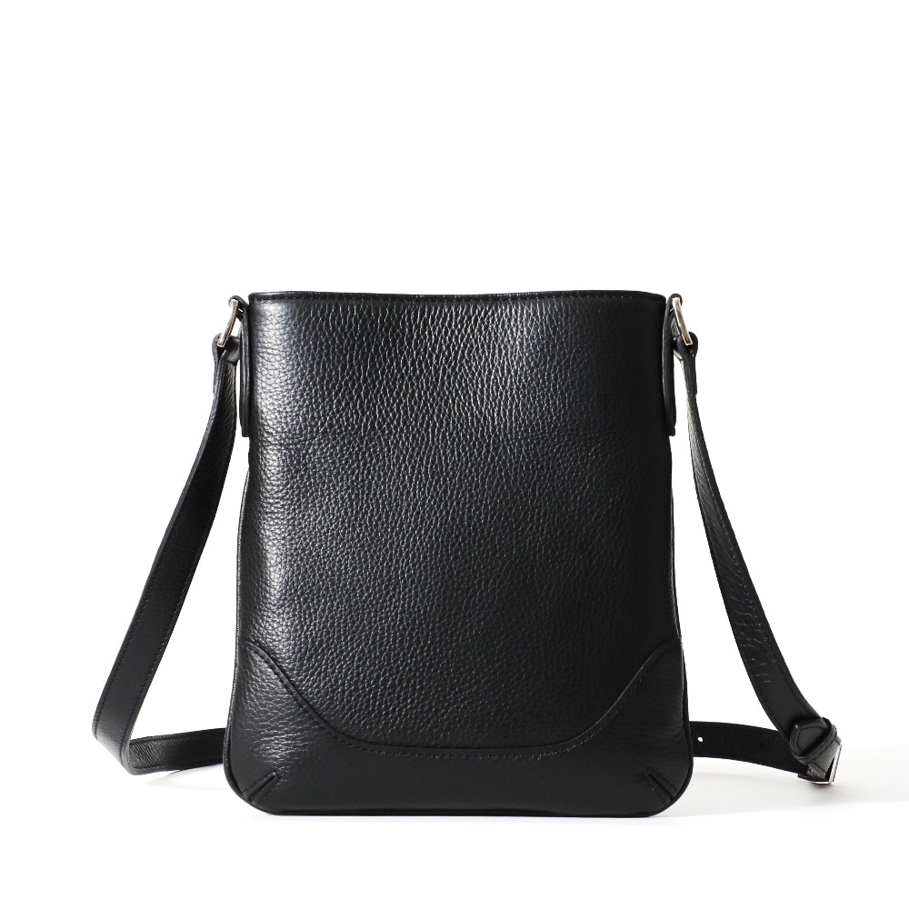 ペッレモルビダMB073-ショルダーバッグ　BLACK