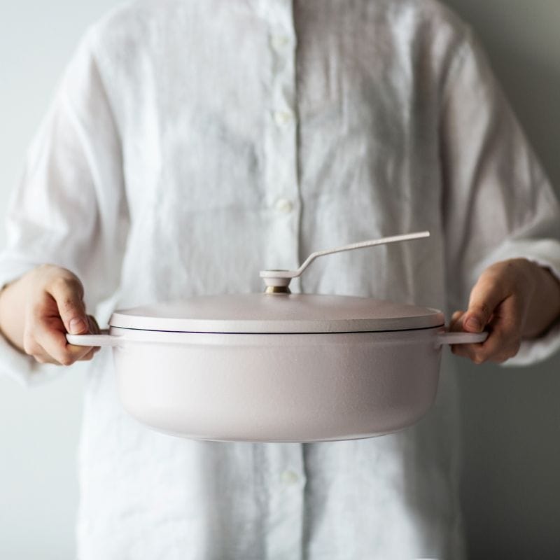 Vermicular バーミキュラ オーブンポット2 26cm 浅型 セルフスタンディングリッド マットカモミールイエロー OP2S26S-YL ◆送料無料◆ マットカモミールイエロー