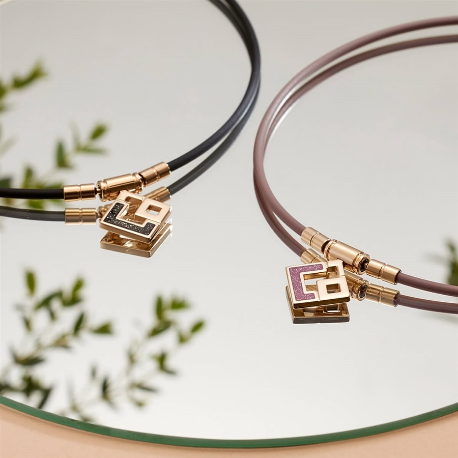 コラントッテ TAOネックレス スリム AURA mini シャンパンゴールド×ブラックラメ L(47㎝)