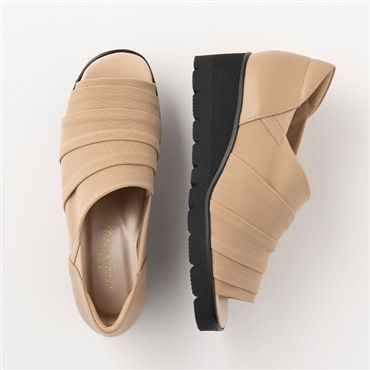 [ミスキョウコ]Ｎｅｗメッシュサンダル 4E 102005 ベージュ 22.0cm