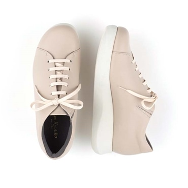 [ミスキョウコ]タルトソールレザースニーカー 4E 103301 グレージュ 22.0cm