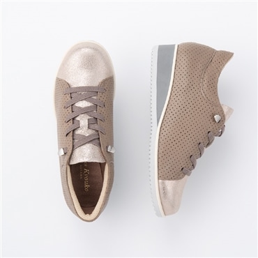 Miss Kyouko｜JAL Mall｜ショッピングでマイルがたまる・つかえる