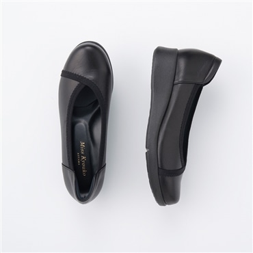 [ミスキョウコ]Vカットパンプス 4E 106232 ブラック 22.0cm