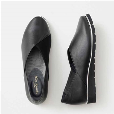 [ミスキョウコ]撥水ストレッチコンビシューズ 4E 107522 ブラック 22.0cm