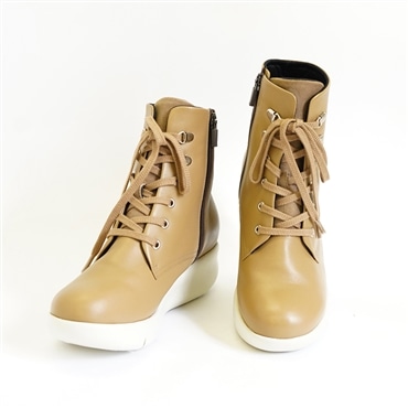 [ミスキョウコ]編み上げアクティブブーツ 4E 108855 ベージュ 22.0cm