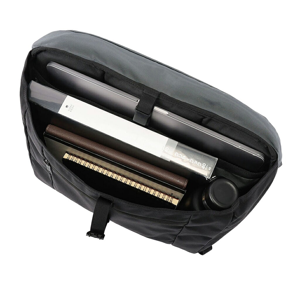 ブリーフィング バッグ ショルダーバッグ 斜め掛け A4対応 BRIEFING MFC メッセンジャー Mサイズ BRA253L46 メンズ ブラック -010 ブラック