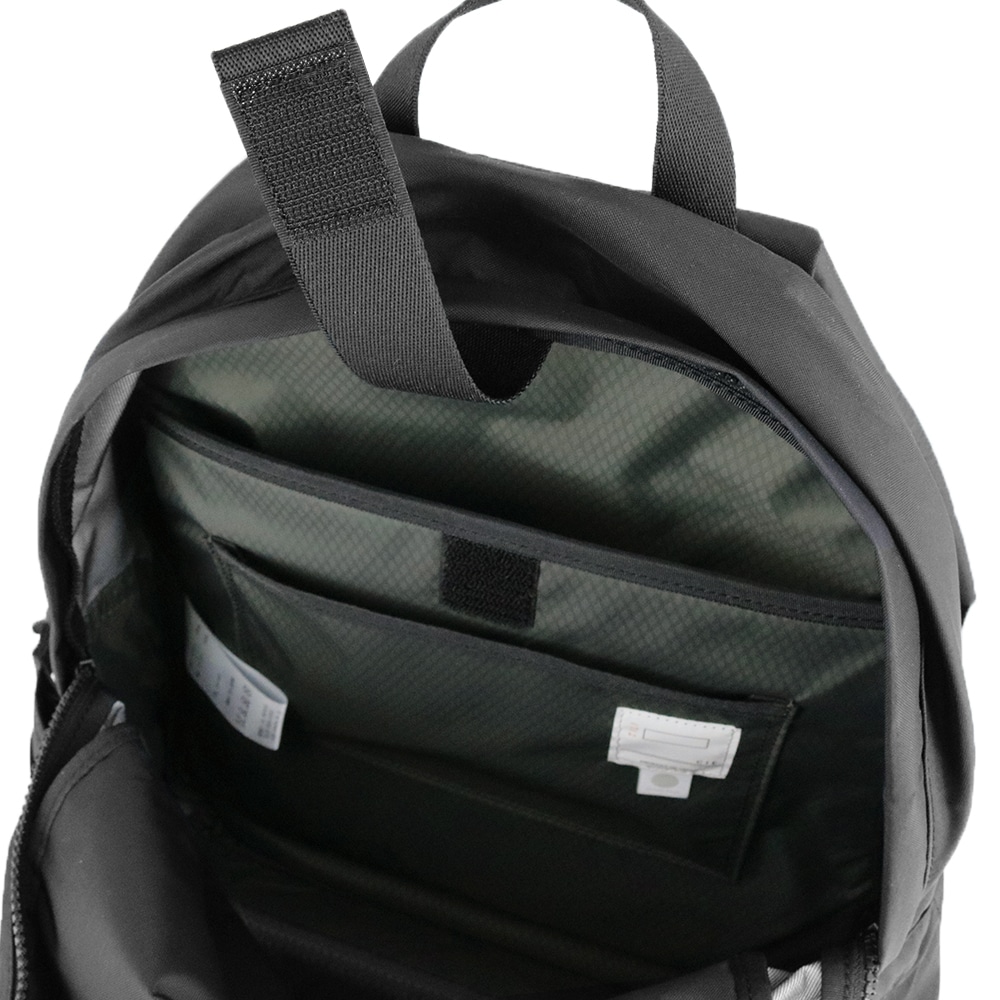 シー CIE フロウ ショルダーバッグ FLOW DAYPACK 022100 1.ブラック -10 メンズ レディース 1.ブラック