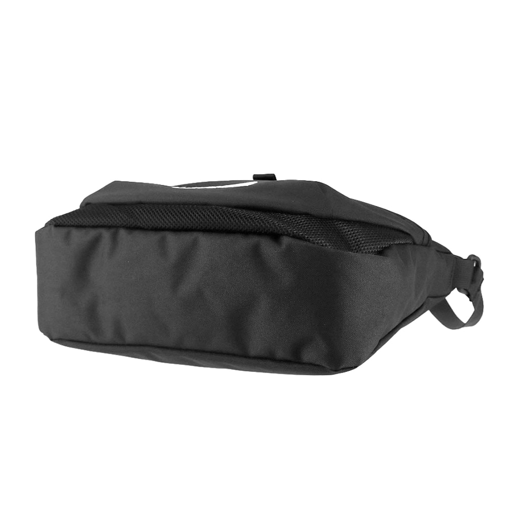 ノースフェイス バッグ ショルダーバッグ 斜め掛け 8L A5 コンパクト THE NORTH FACE リープショルダー NM72600 1.ブラック -nm72601k 1.ブラック