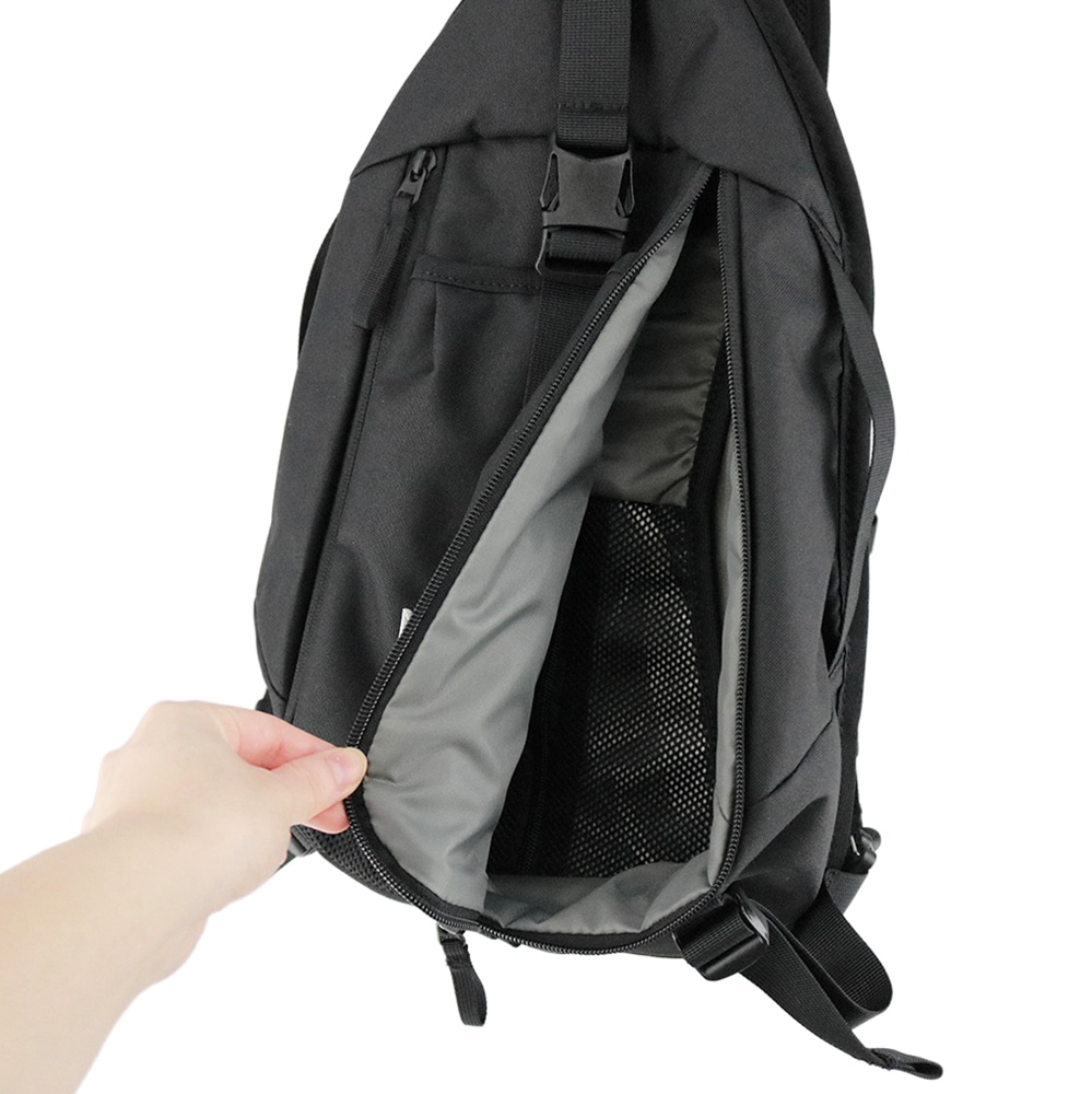 ノースフェイス ボディバッグ ワンショルダー 斜め掛け 7L A5 コンパクト THE NORTH FACE リープスリング NM72600 2.ヴィンテージホワイト -nm72600vw 2.ヴィンテージホワイト