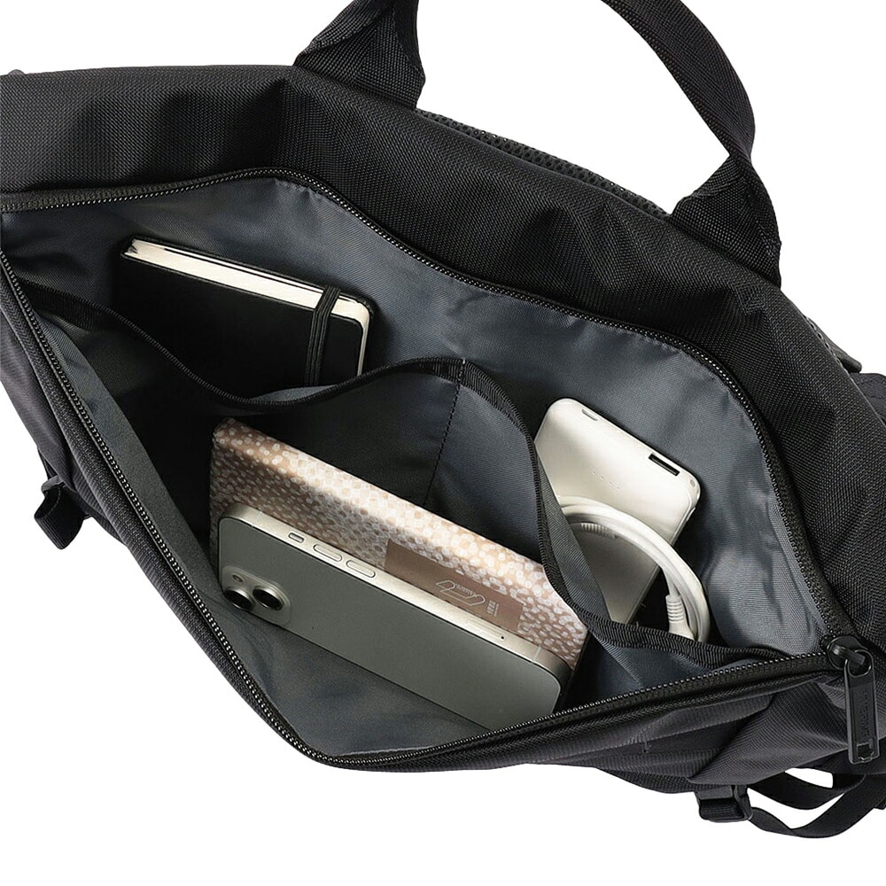 ブリーフィング バッグ ショルダーバッグ 斜め掛け A4対応 BRIEFING MFC メッセンジャー Mサイズ BRA253L46 メンズ ブラック -010 ブラック