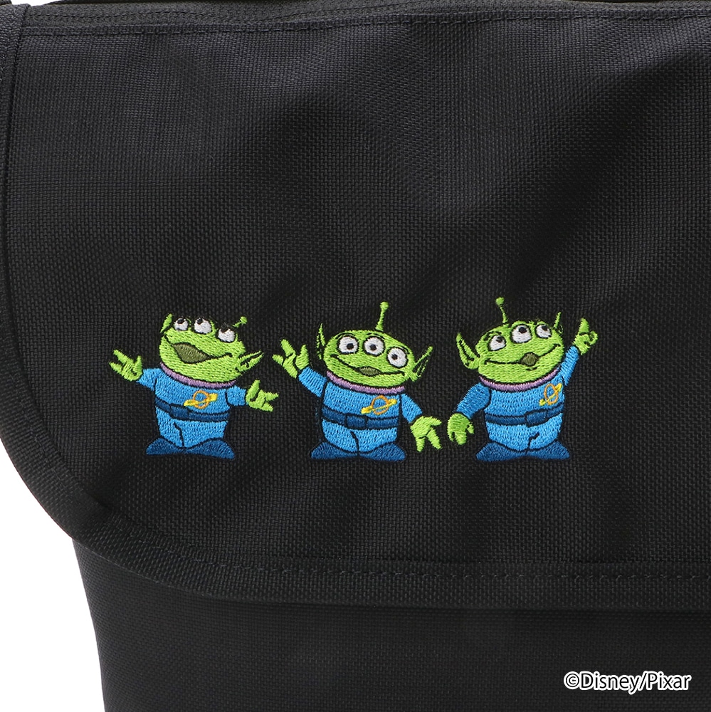 マンハッタンポーテージ ディズニー ピクサー トイ・ストーリー ナイロンメッセンジャーバッグ(SM) MP1605JRMGNTTOYALN 2.エイリアン -aln 2.エイリアン