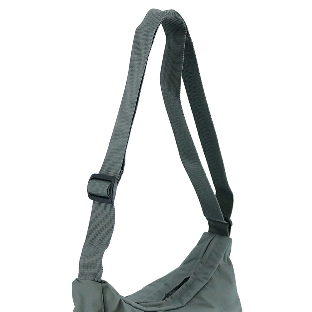 コールマン ショルダーバッグ 斜め掛け 10L B5 サブバッグ Coleman ユニウォーカーバナナショルダー メンズ レディース キッズ 送料無料 誕生日プレゼント ギフト ラッピング無料 正規代理店 3.サファリ -2234478 3.サファリ