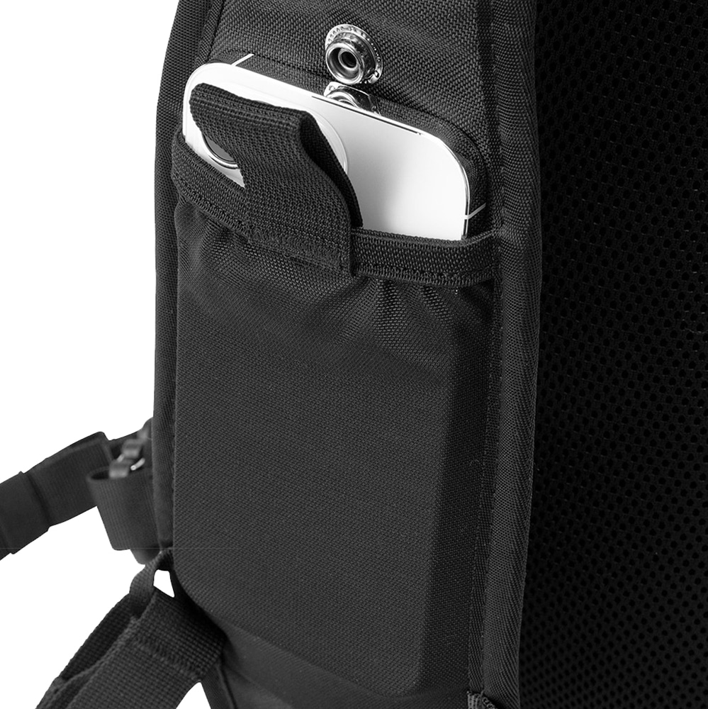 ノースフェイス ボディバッグ ワンショルダー 斜め掛け 7L A5 コンパクト THE NORTH FACE リープスリング NM72600 2.ヴィンテージホワイト -nm72600vw 2.ヴィンテージホワイト