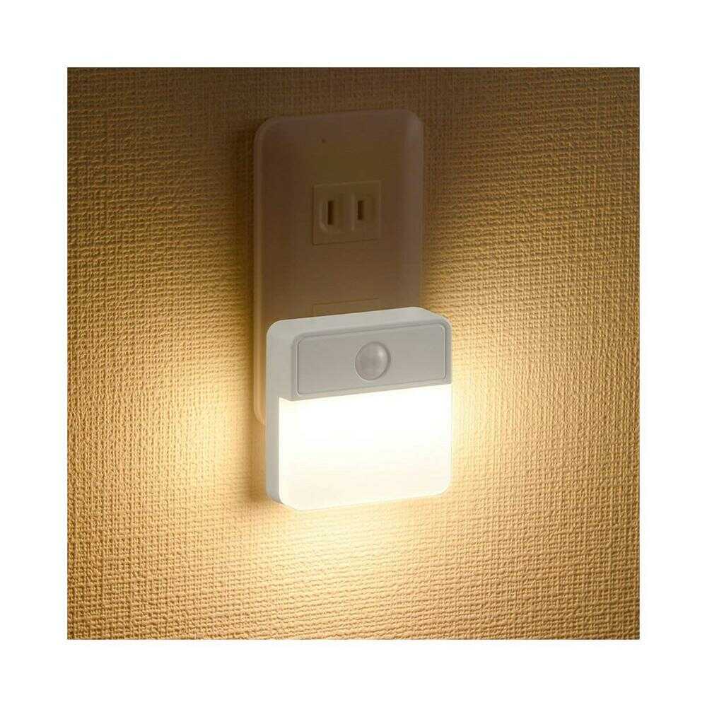 オーム電機 薄型LEDナイトライト 明暗人感センサー 電球色 ホワイト
