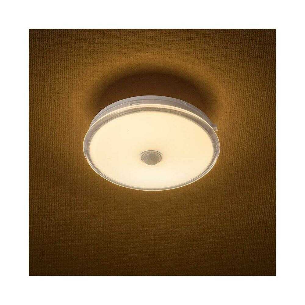 オーム電機 LED薄形ミニシーリングライトセンサー60形電球色 ホワイト