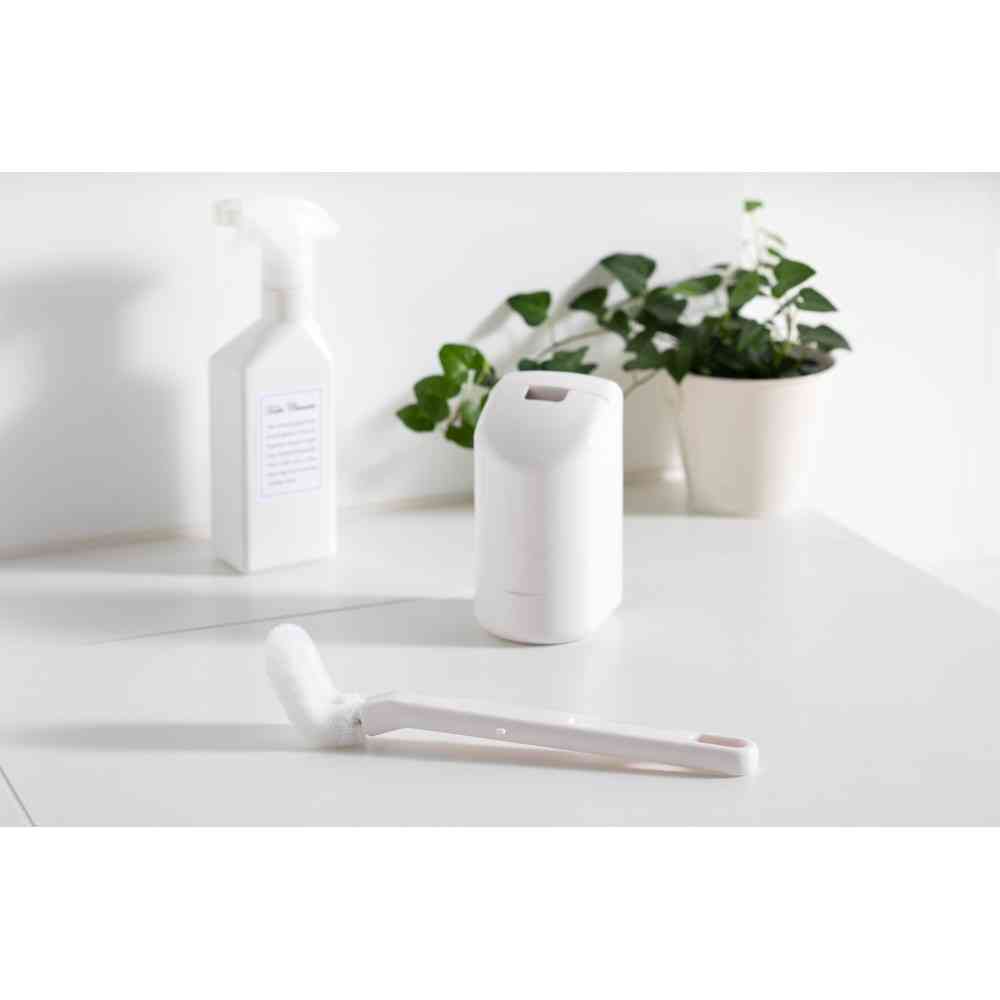 マーナ フチ裏スッキリトイレブラシ ミニ ホワイト