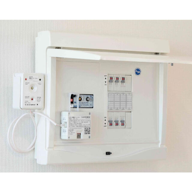 UGU6 生方製作所 ピオマ感震ブレーカー 【直送品】 返品・キャンセル・他商品と同時購入は不可