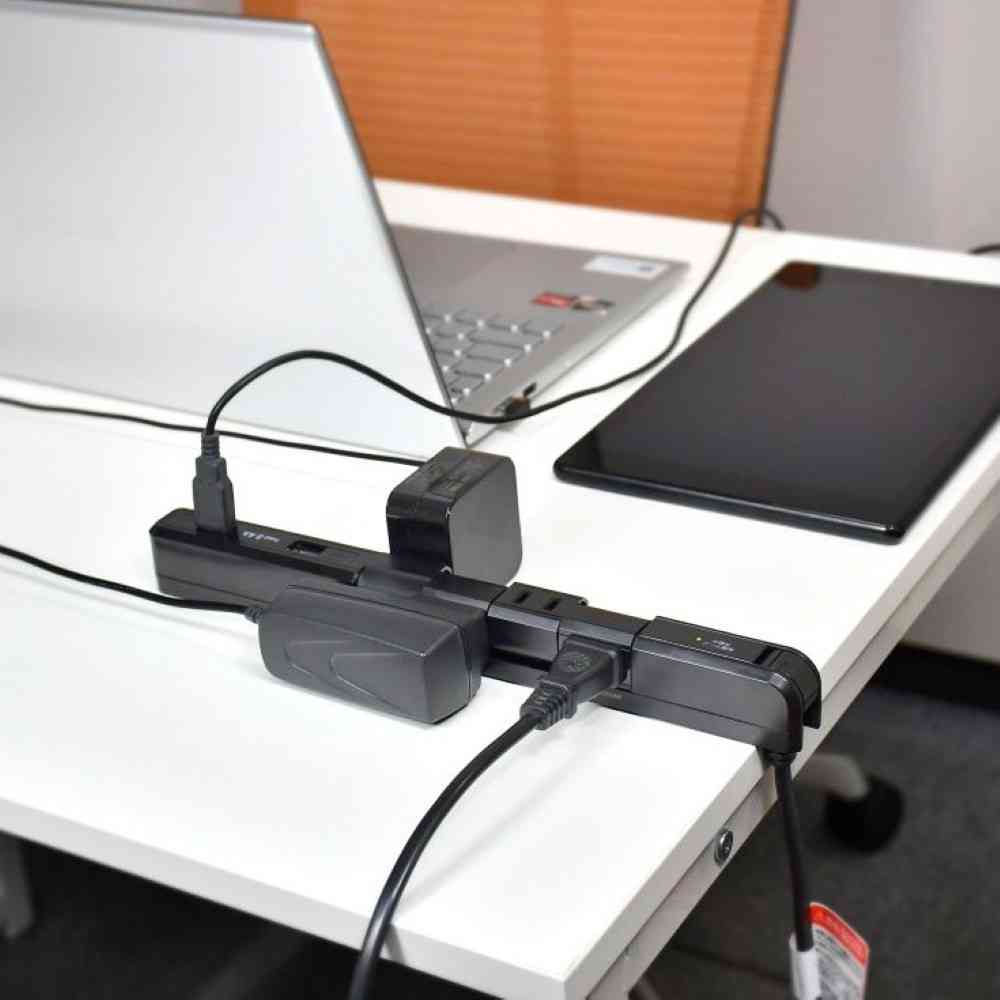 エルパ ELPA スリム回転USBタップ 4個口2m WBS-SL402USB(BK)