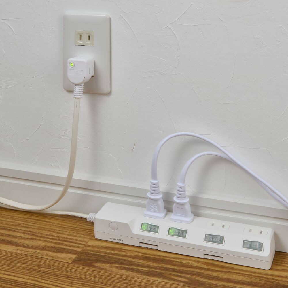 エルパ ELPA 耐雷スイッチ付タップ4P2M 雷ガード LEDランプでON/OFFが分かりやすい 省電力 WLK-42S(W)