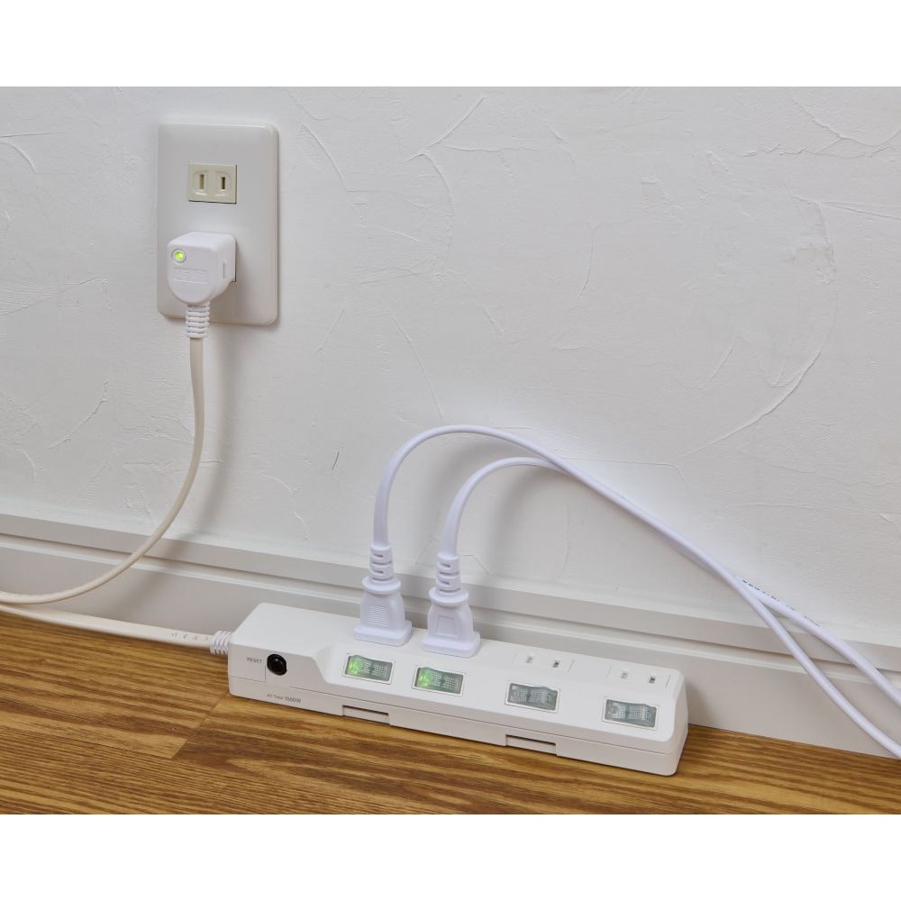 エルパ ELPA ブレーカー付耐雷スイッチ付タップ 4個口3M WLK-43B ホワイト