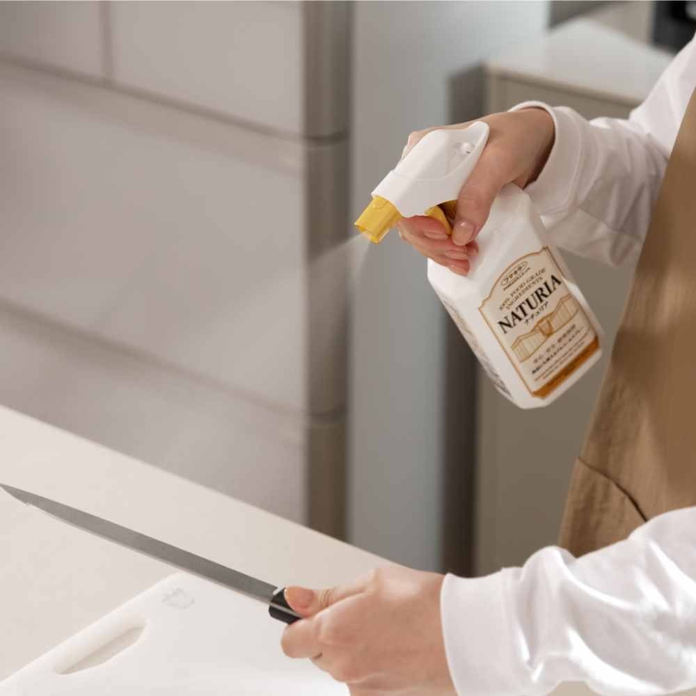 ◆フマキラー 食品にも使えるアルコールスプレー ナチュリア つめかえ用 900ml