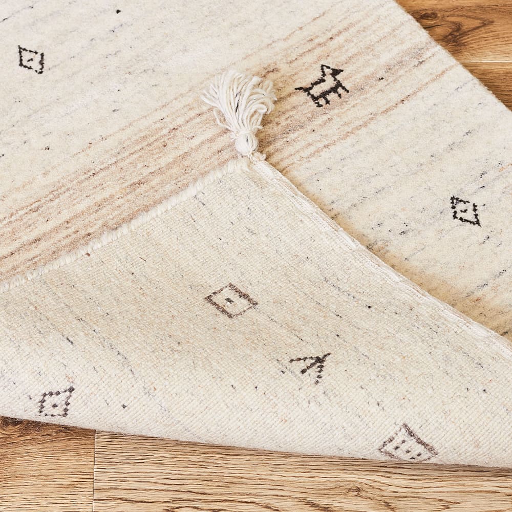 ギャッベマット LORRI BUFF 無染色 BE 45×75cm メーカー直送 ▼返品・キャンセル不可【他商品との同時購入不可