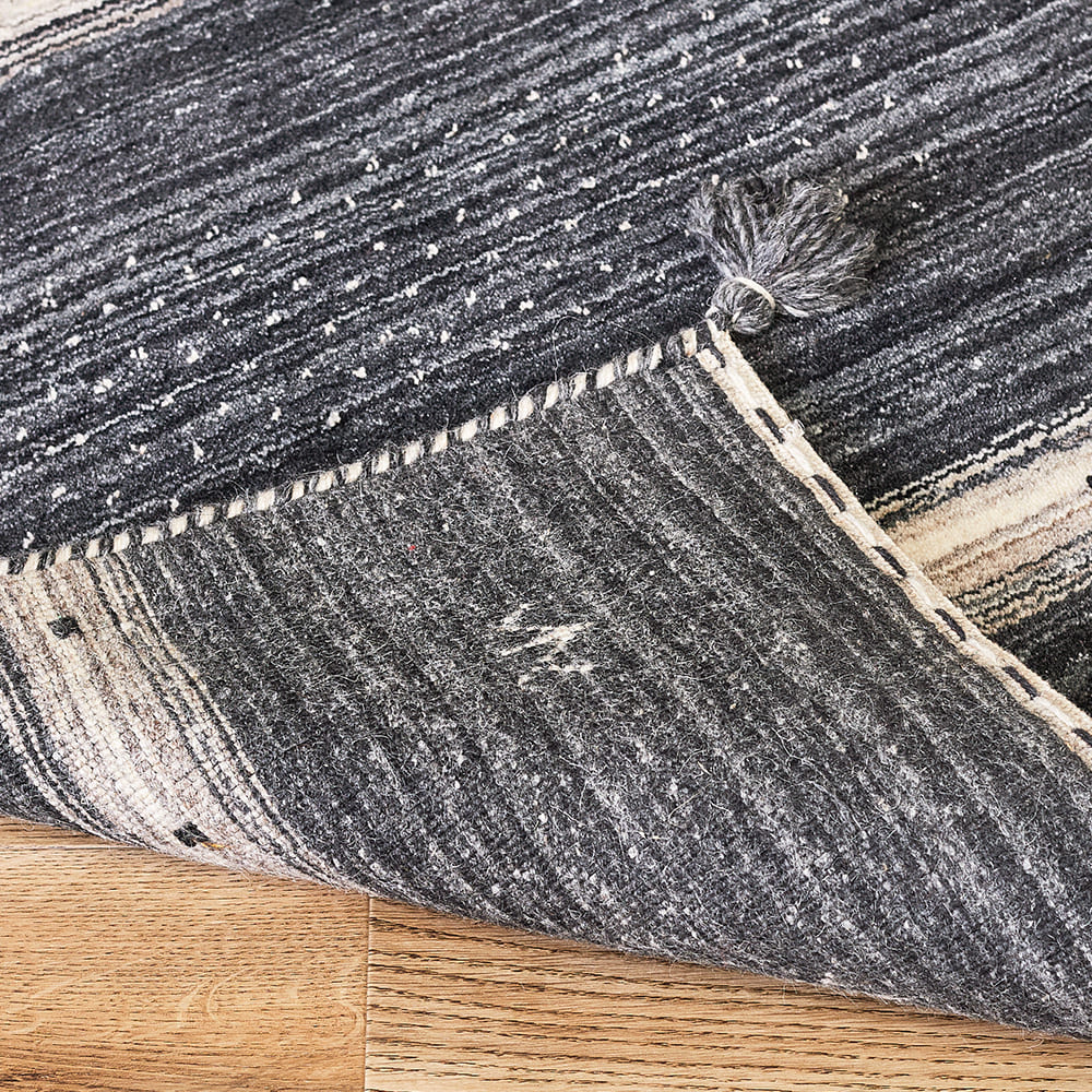 ギャッベマット LORRI BUFF 無染色 BK 60×90cm メーカー直送 ▼返品・キャンセル不可【他商品との同時購入不可