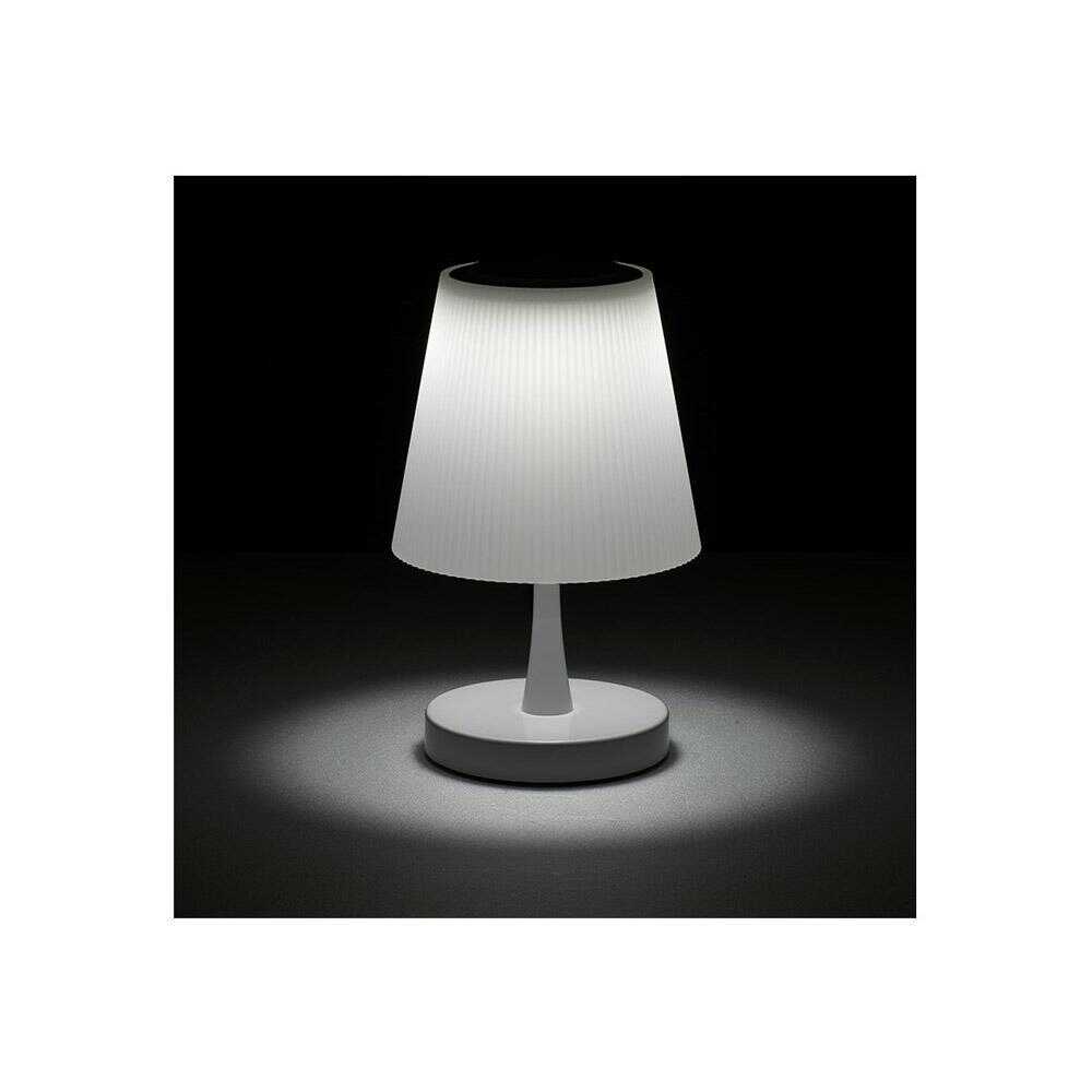 オーム電機 LEDタッチライト 調光式 昼白色 ホワイト